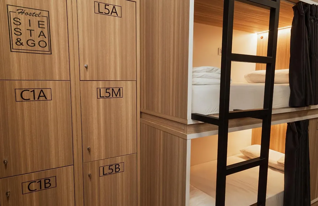 Hostal Siesta & Go Nuevos Ministerios-1